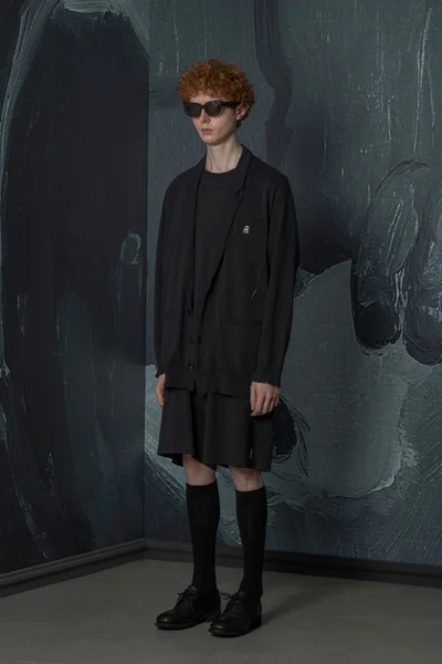 Look 25